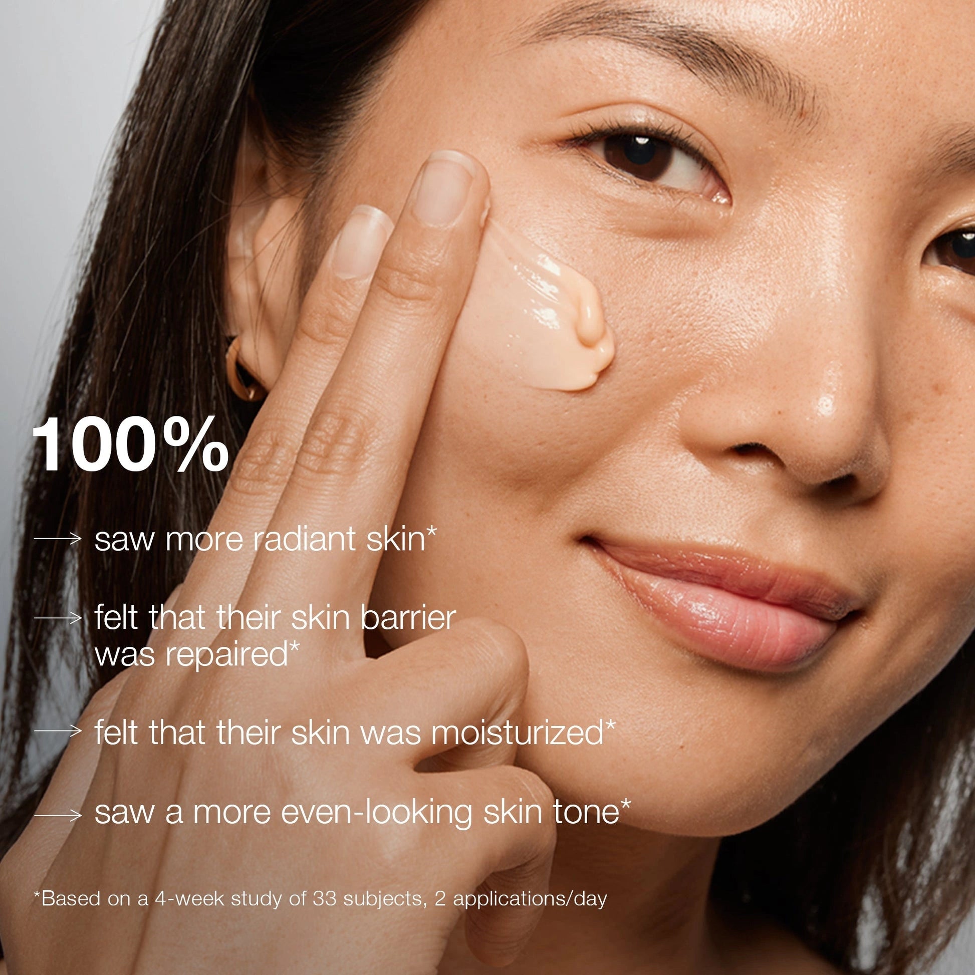 Dermalogica MultiVitamin Power Recovery Masque 15ml (travelsize) applicatie op huid met zichtbare verbetering en stralende teint