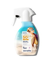 Sensilis Lotion Spray 50+ Kids 200ml met zeeschildpad, biedt zeer hoge bescherming voor gevoelige kinderhuid.