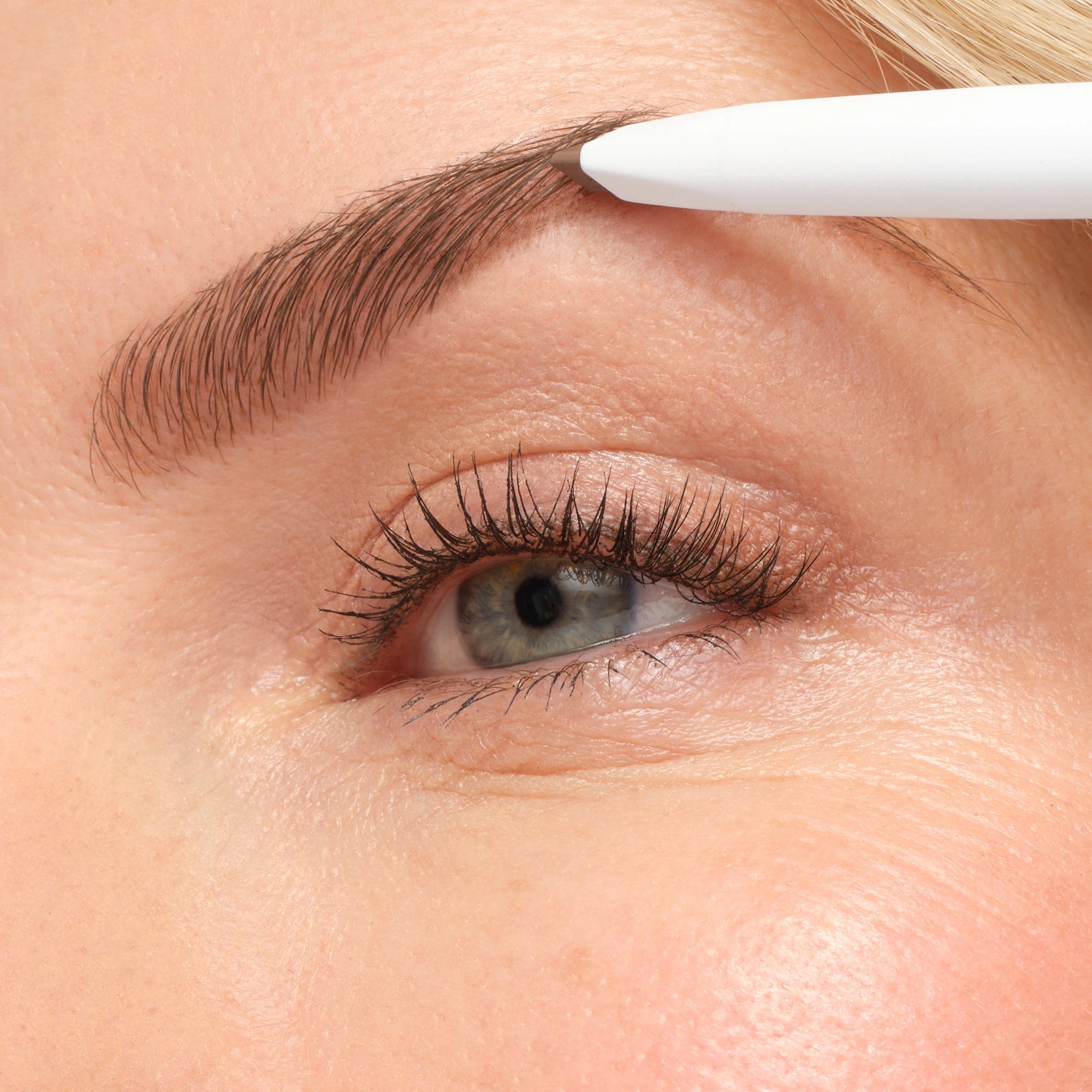 Jane Iredale PureBrow Shaping Pencil Soft Black 0,23g