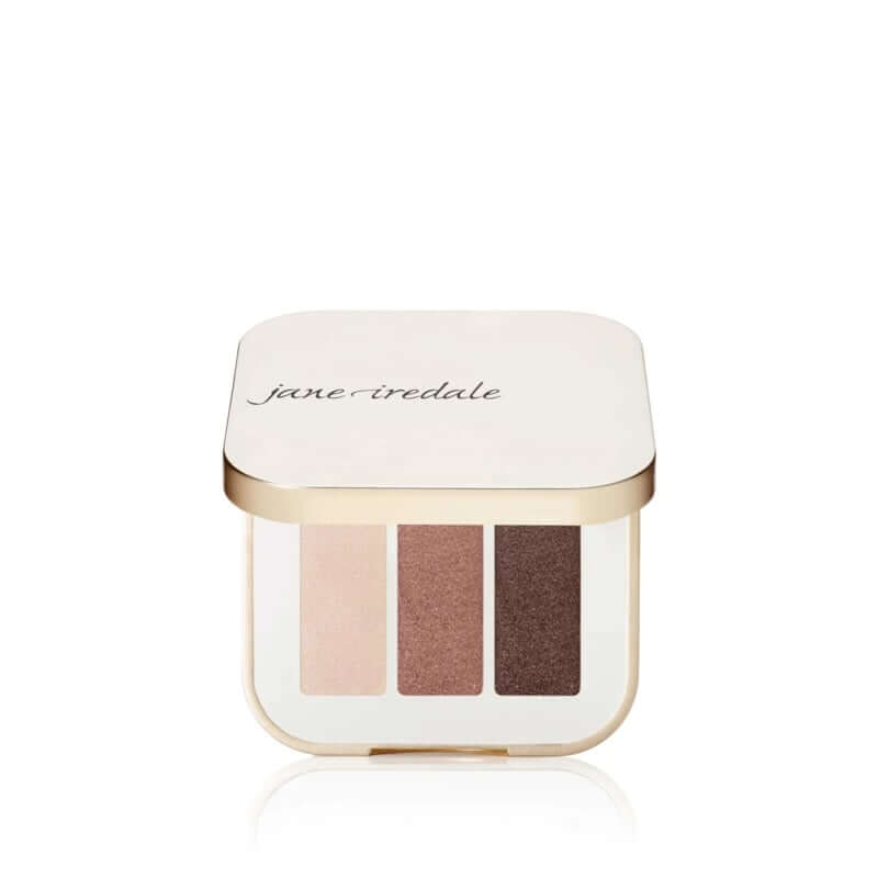 Jane Iredale - PurePressed® Eye Shadow Triple - Pink Quartz 2.1g met drie op elkaar afgestemde oogschaduwtinten voor verfijnde looks.