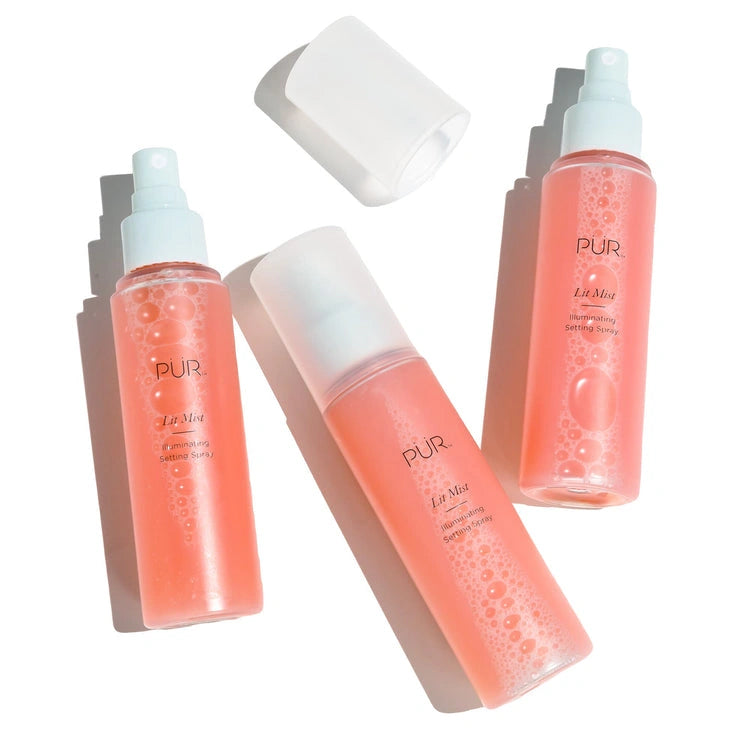 PUR Lit Mist Illuminating Setting Spray 100ml flessen met hydraterende formule en verfrissende sprayoplossing.